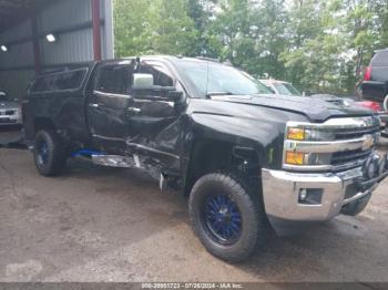  Salvage Chevrolet Silverado 2500