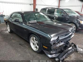  Salvage Dodge Challenger