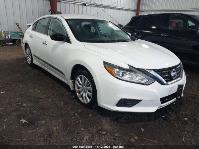  Salvage Nissan Altima