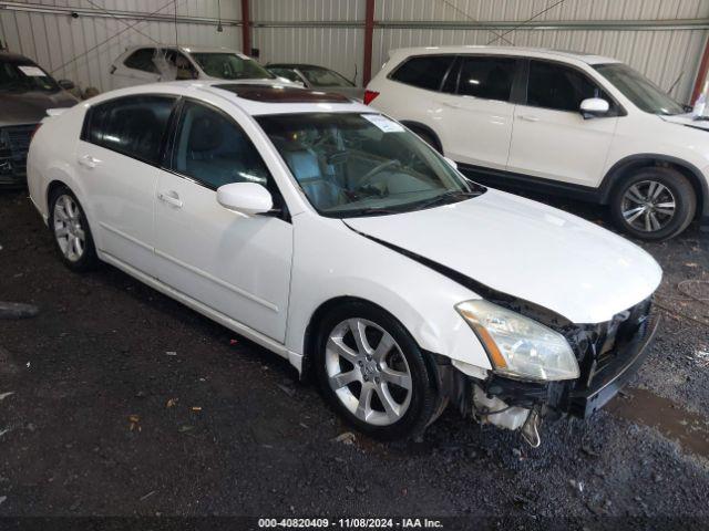  Salvage Nissan Maxima