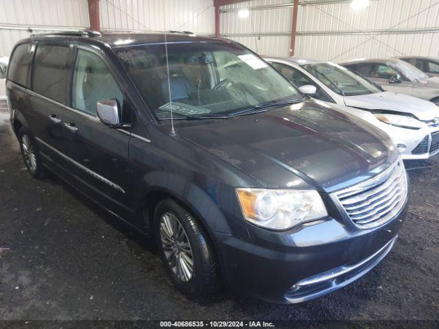  Salvage Chrysler Town & Country