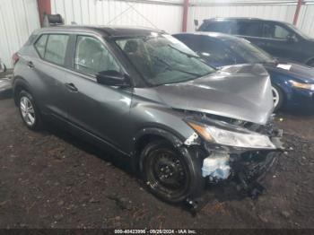  Salvage Nissan Kicks