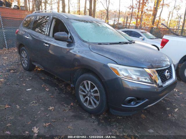  Salvage Nissan Pathfinder