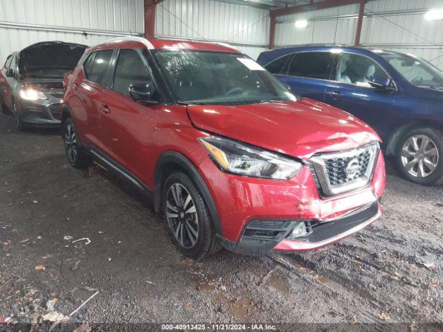  Salvage Nissan Kicks