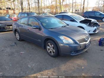  Salvage Nissan Altima