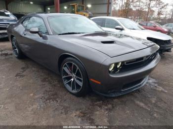  Salvage Dodge Challenger