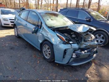  Salvage Toyota Prius