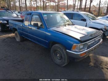  Salvage Toyota Pickup