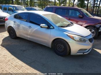  Salvage Kia Forte