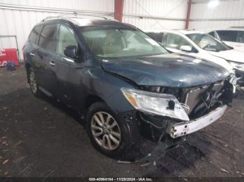  Salvage Nissan Pathfinder