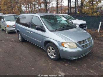  Salvage Dodge Grand Caravan