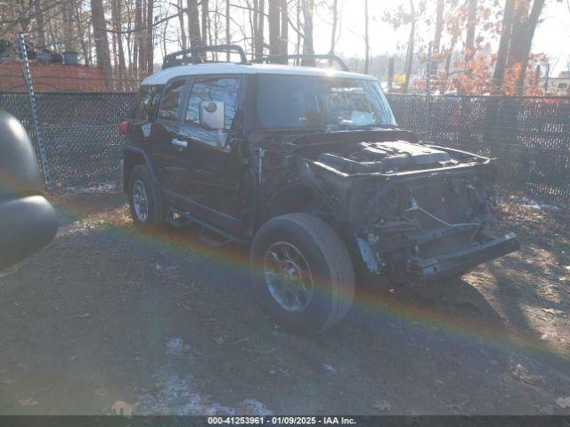  Salvage Toyota FJ Cruiser