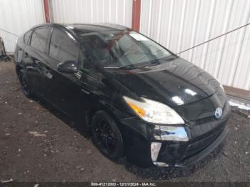  Salvage Toyota Prius