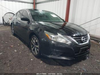  Salvage Nissan Altima