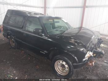  Salvage Chevrolet S-10