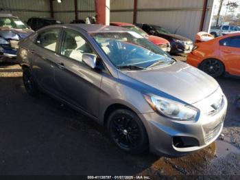  Salvage Hyundai ACCENT