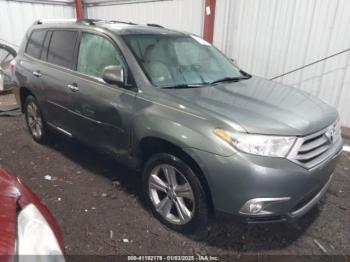  Salvage Toyota Highlander