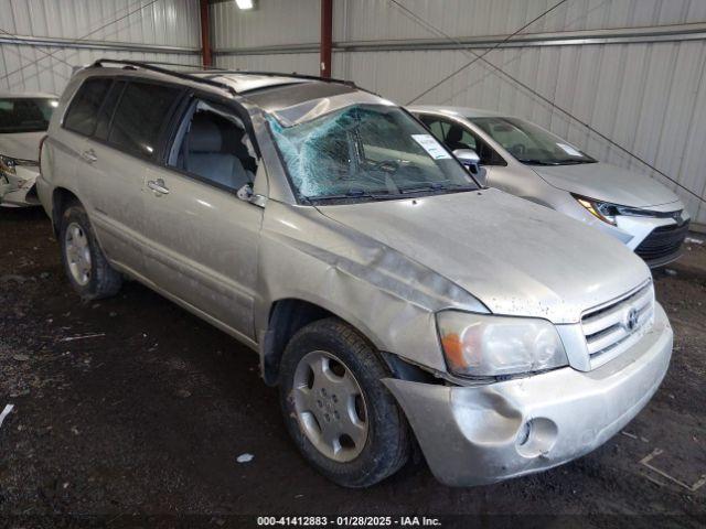  Salvage Toyota Highlander