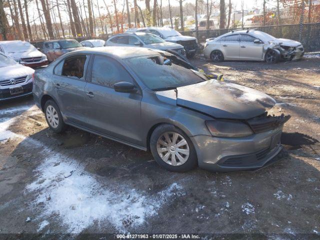  Salvage Volkswagen Jetta