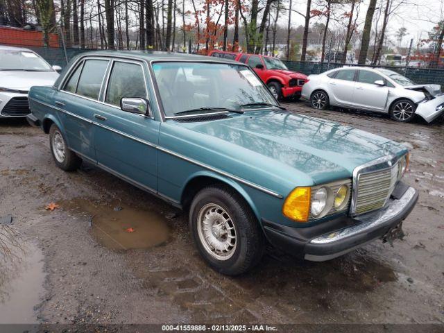  Salvage Mercedes-Benz 300