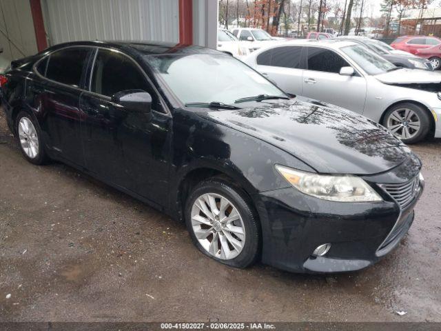  Salvage Lexus Es