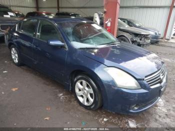  Salvage Nissan Altima