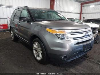  Salvage Ford Explorer