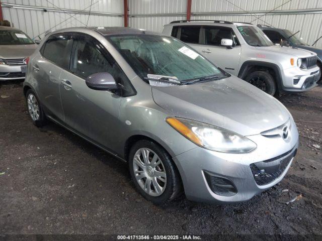  Salvage Mazda Mazda2