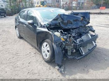  Salvage Nissan Versa