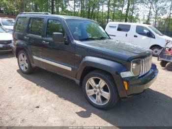  Salvage Jeep Liberty