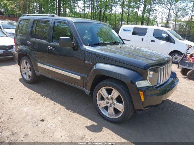  Salvage Jeep Liberty