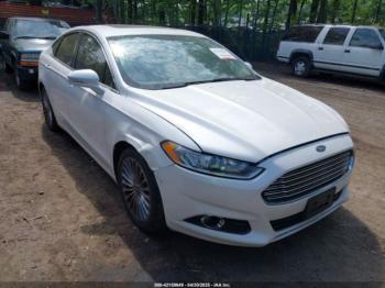  Salvage Ford Fusion