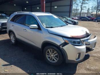  Salvage Kia Sorento