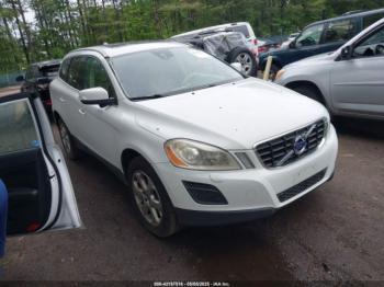  Salvage Volvo XC60