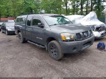  Salvage Nissan Titan