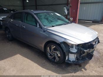  Salvage Hyundai ELANTRA