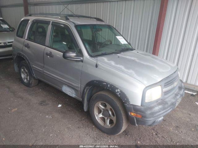  Salvage Chevrolet Tracker