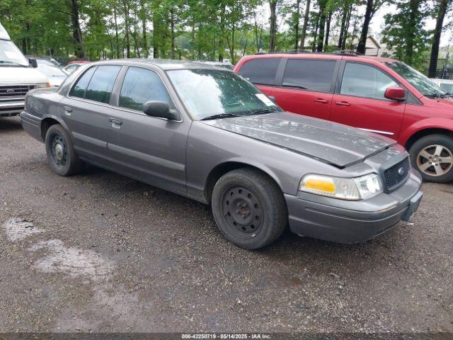  Salvage Ford Crown Victoria