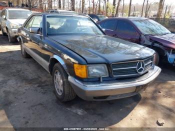  Salvage Mercedes-Benz 560
