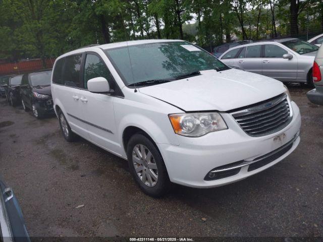  Salvage Chrysler Town & Country