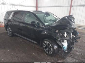  Salvage Kia Carnival