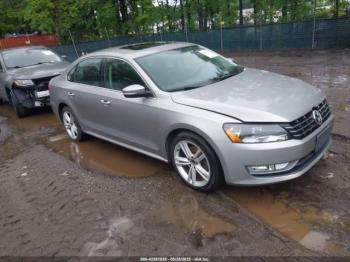  Salvage Volkswagen Passat