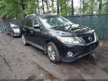  Salvage Nissan Pathfinder