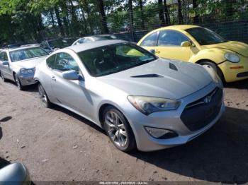  Salvage Hyundai Genesis