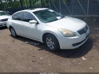  Salvage Nissan Altima