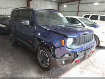  Salvage Jeep Renegade