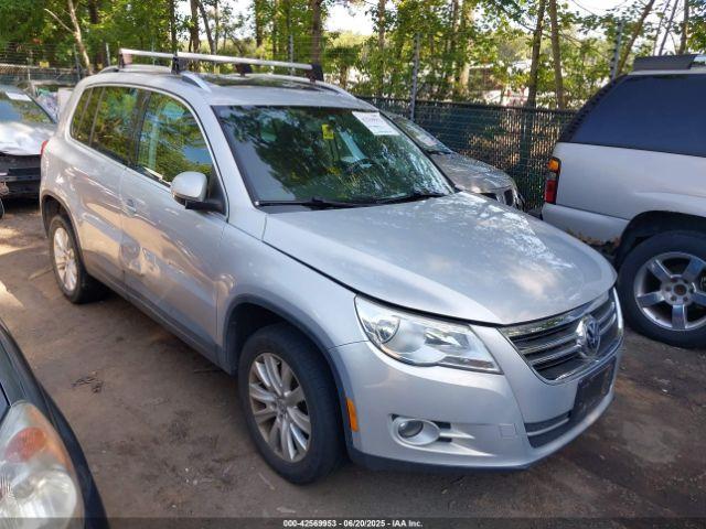  Salvage Volkswagen Tiguan