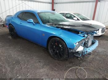  Salvage Dodge Challenger