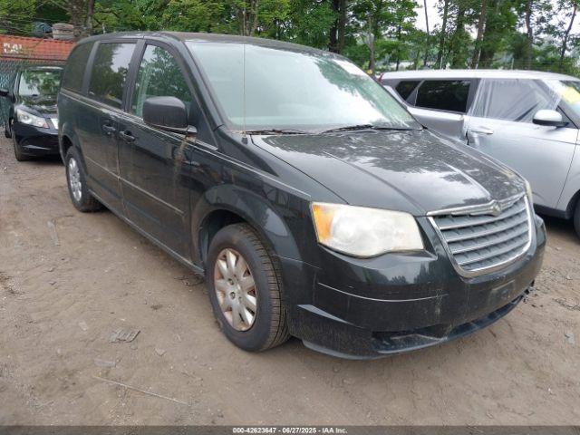  Salvage Chrysler Town & Country