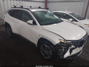  Salvage Hyundai TUCSON
